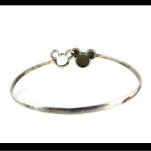 Minnie mouse bracelet